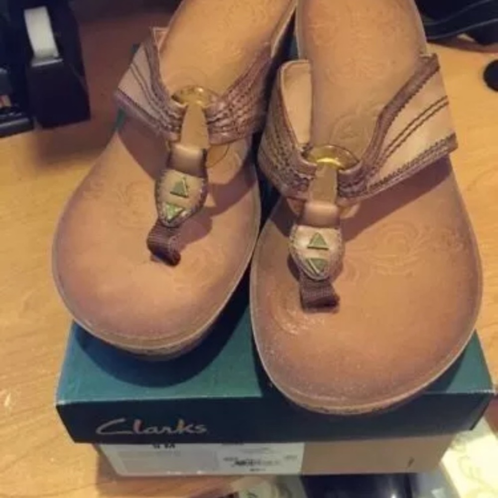 Clarks Mimmey Paige Brown Wedge Sandals 9M